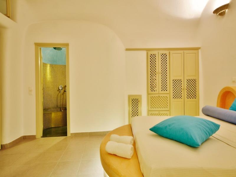 Chroma Suites Иа Екстериор снимка