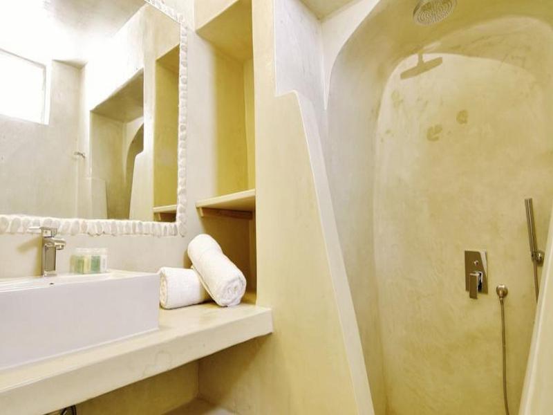Chroma Suites Иа Екстериор снимка